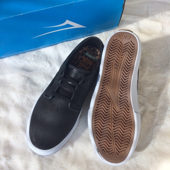 NEW IN BOX Lakai Oiled Suede Sneakers - Picture 5 of 5